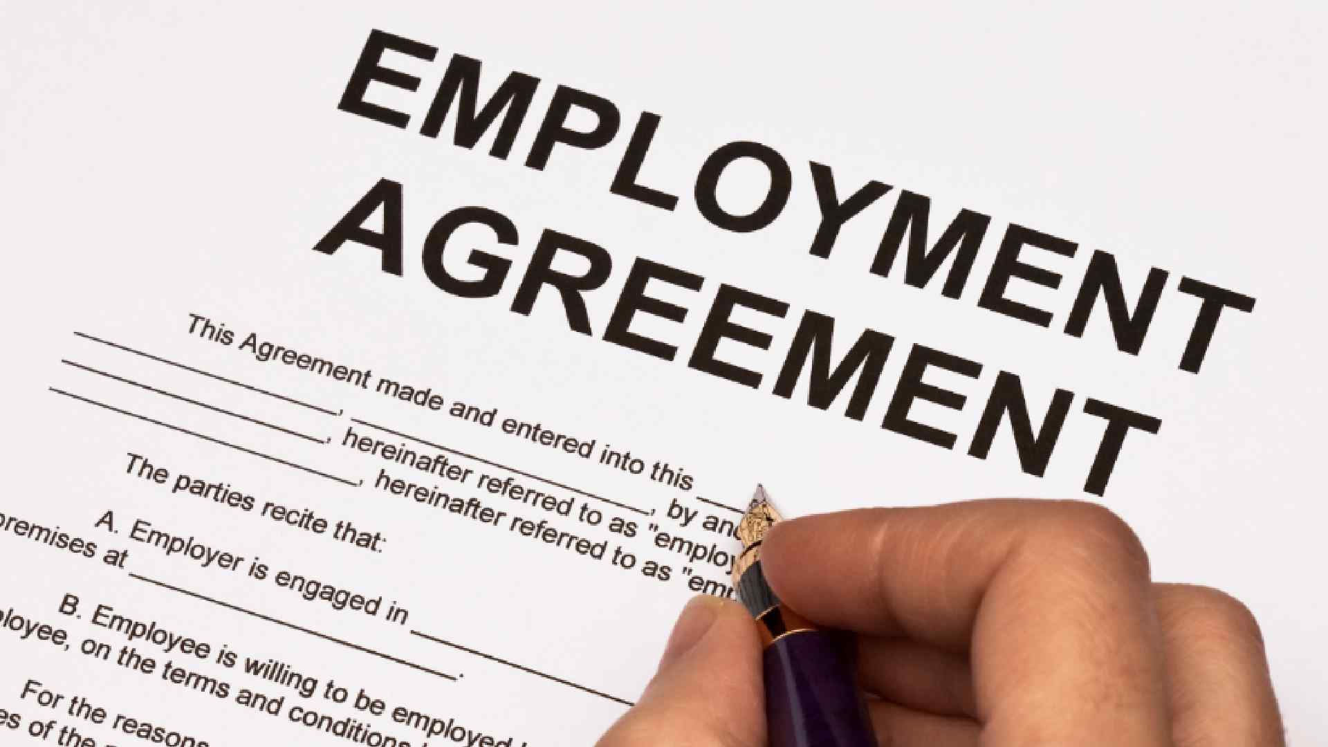 employment contract UAE sample
